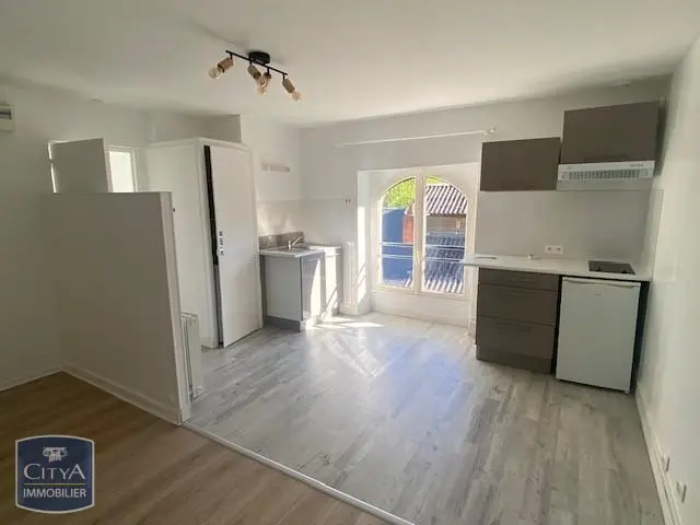Photo 1 Appartement 1 pièce 22.59m²