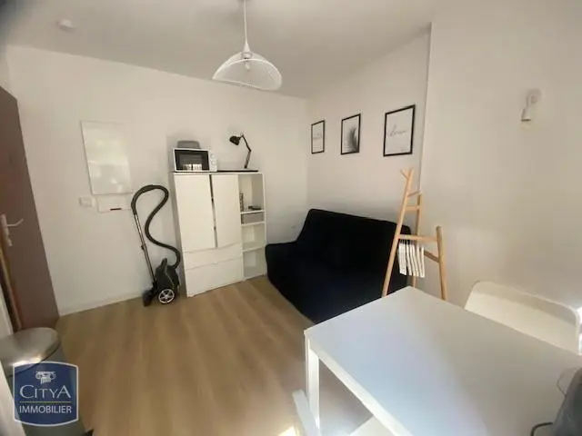 Photo 1 Appartement 1 pièce 13.35m²