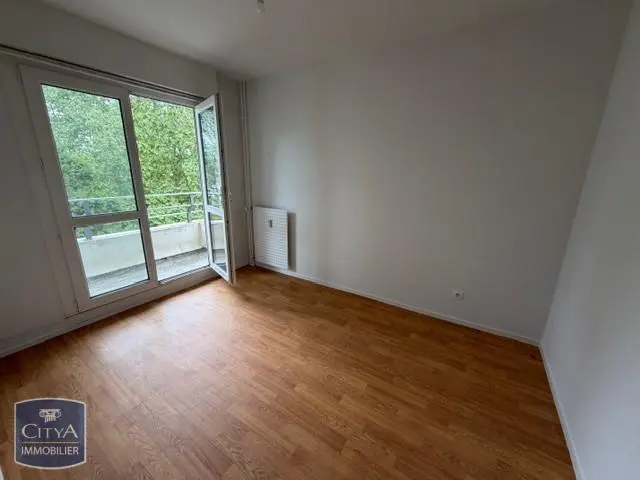 Photo 2 Appartement 4 pièces 81.75m²