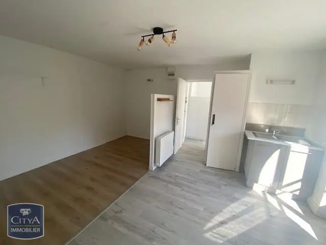 Photo 3 Appartement 1 pièce 22.59m²