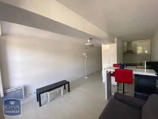 Photo 3 Appartement 1 pièce 28.23m²