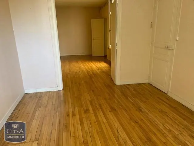 Photo 1 Appartement 3 pièces 80m²