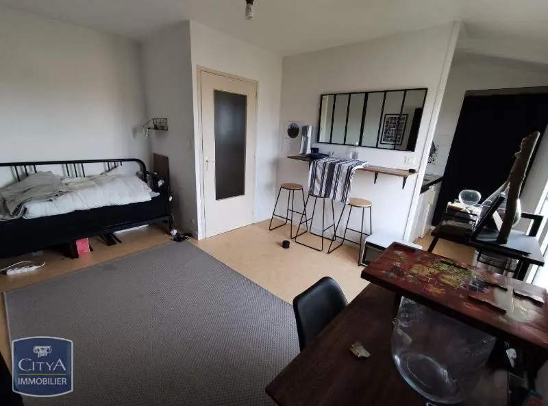 Photo 2 Appartement 1 pièce 24.18m²