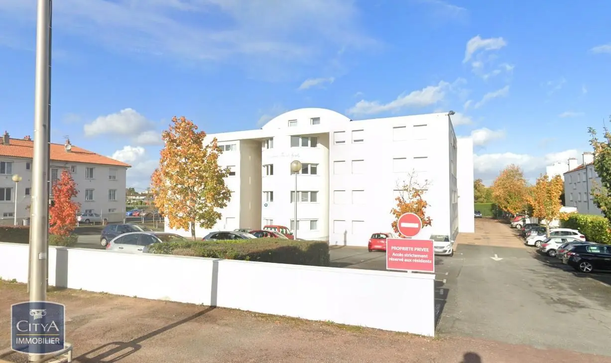 Photo 1 Appartement 1 pièce 16.64m²