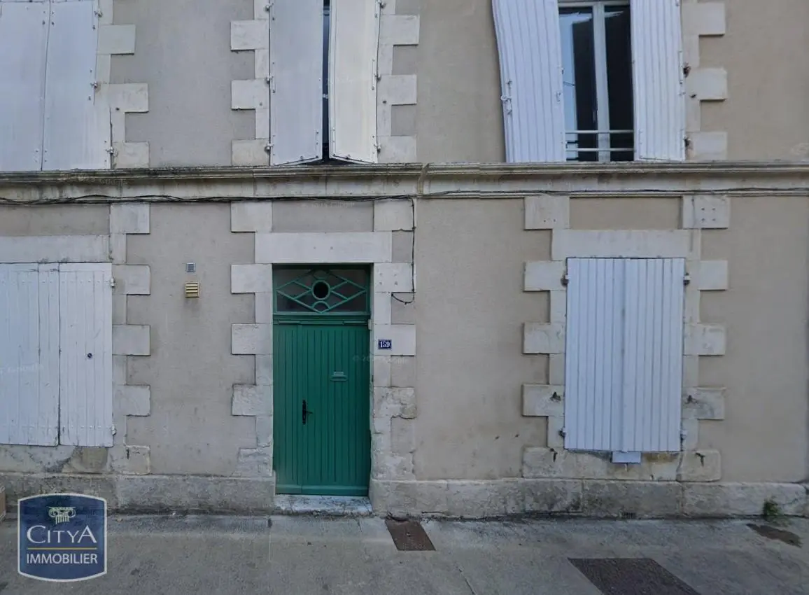 Photo 1 Appartement 1 pièce 22m²