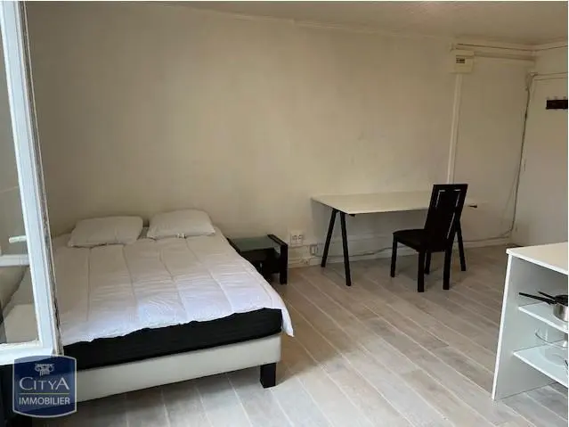 Photo 3 Appartement 1 pièce 24.13m²