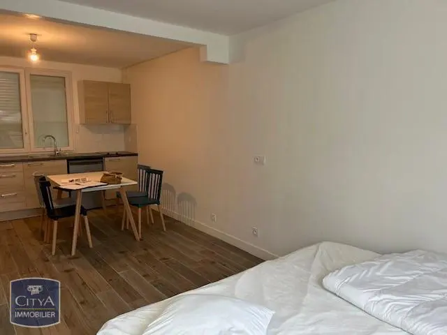 Photo 3 Appartement 1 pièce 25.5m²