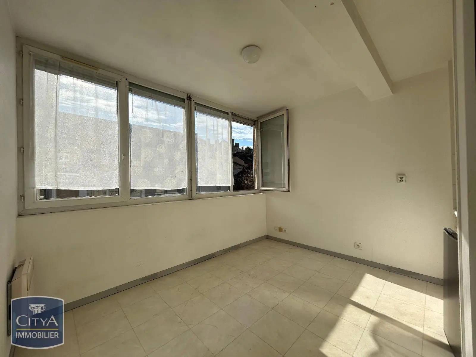 Photo 2 Appartement 1 pièce 16m²