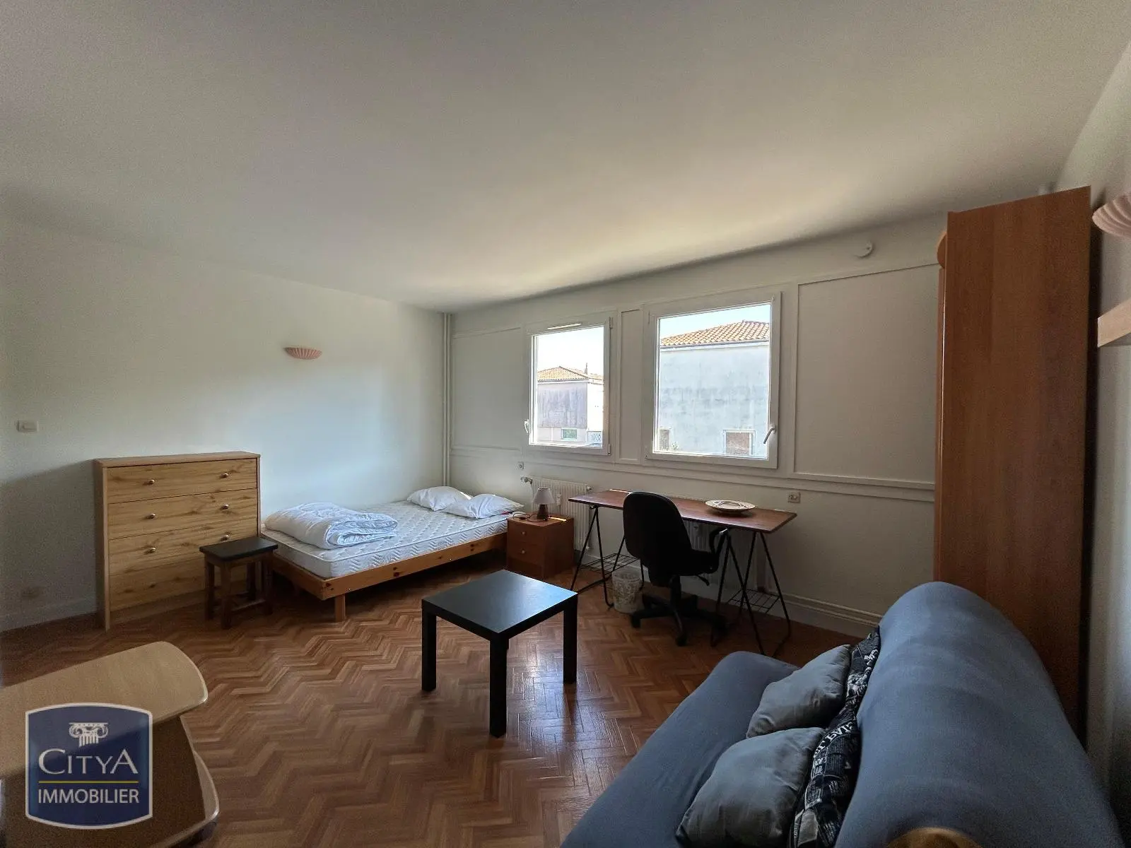 Photo 1 Appartement 1 pièce 28.05m²