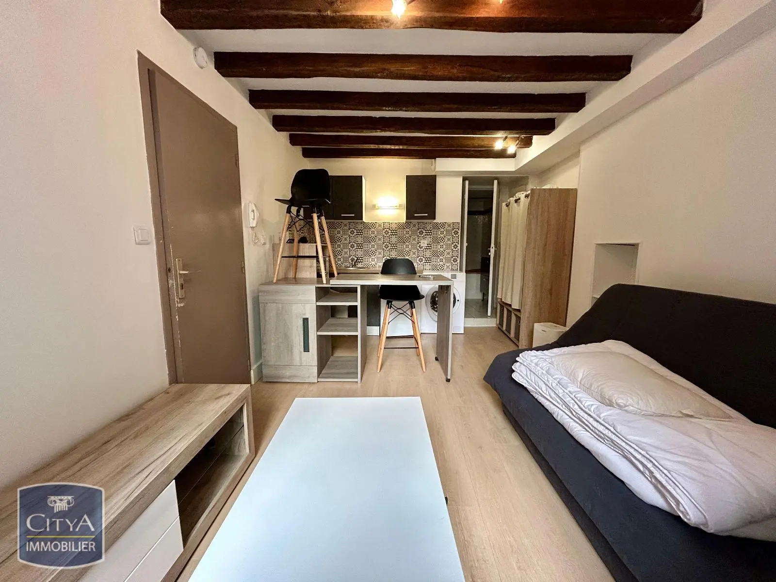 Photo 1 Appartement 1 pièce 18m²