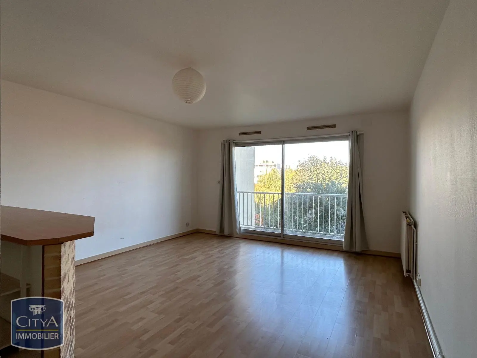 Photo 2 Appartement 1 pièce 43.32m²