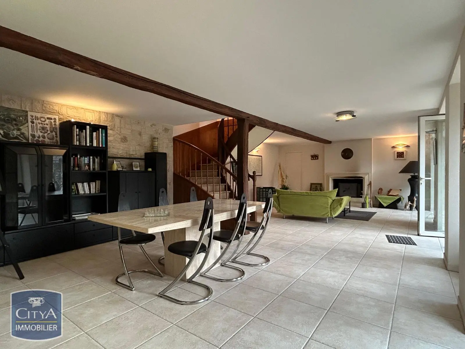 Photo 3 Maison 4 pièces 183m²