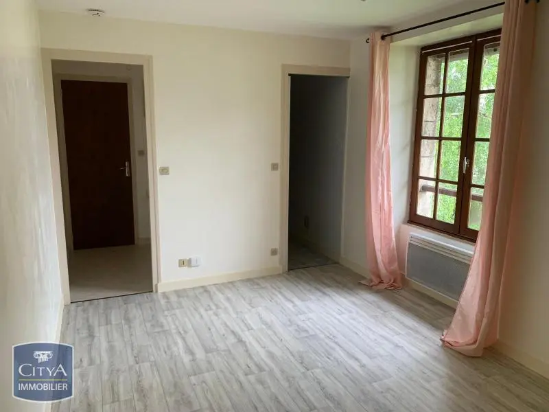 Photo 2 Appartement 1 pièce 20.76m²