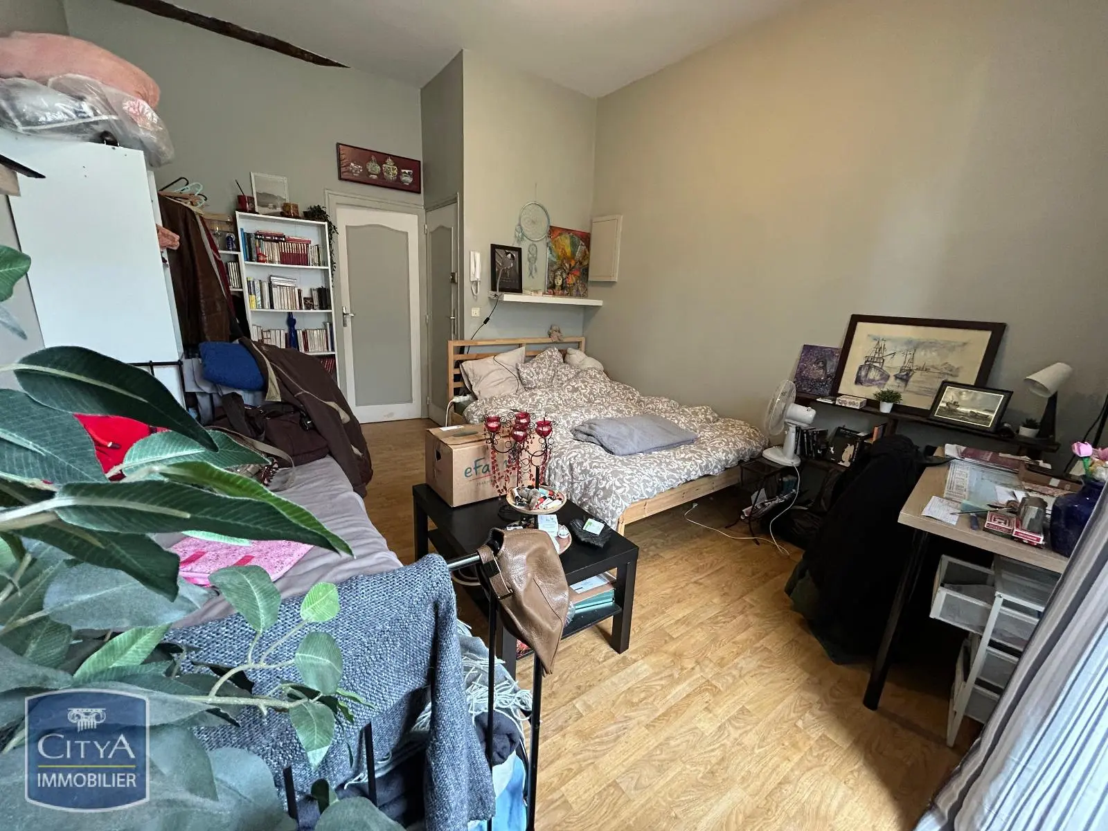 Photo 1 Appartement 1 pièce 25.12m²