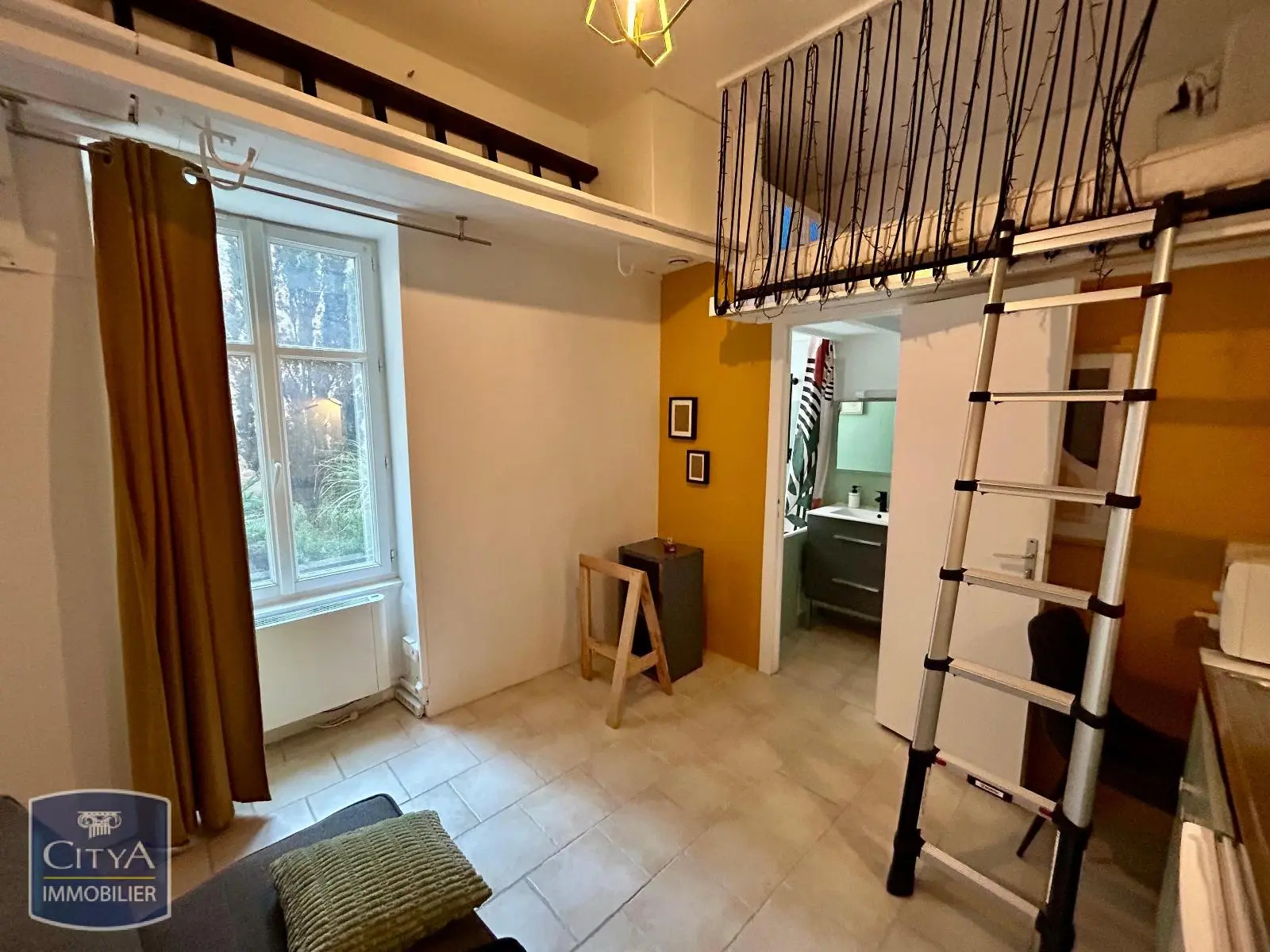 Photo 2 Appartement 1 pièce 13.22m²