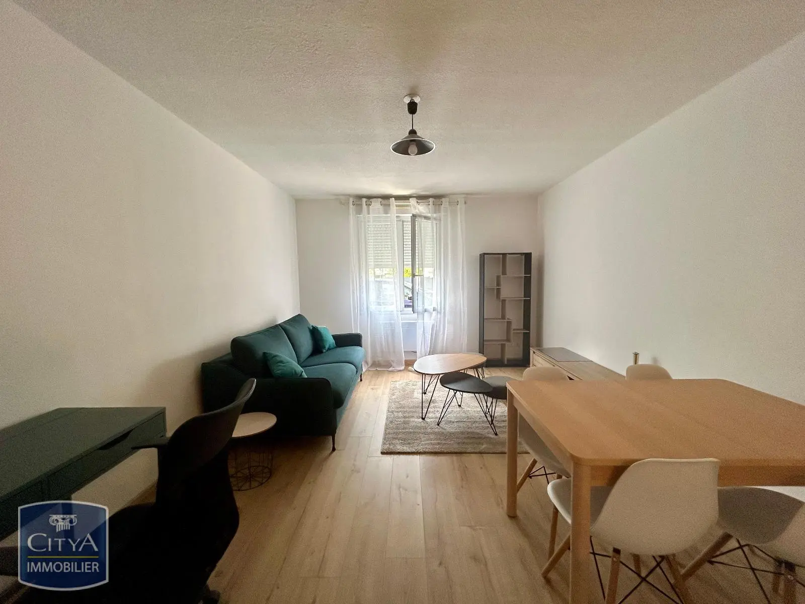Photo 1 Appartement 1 pièce 25m²
