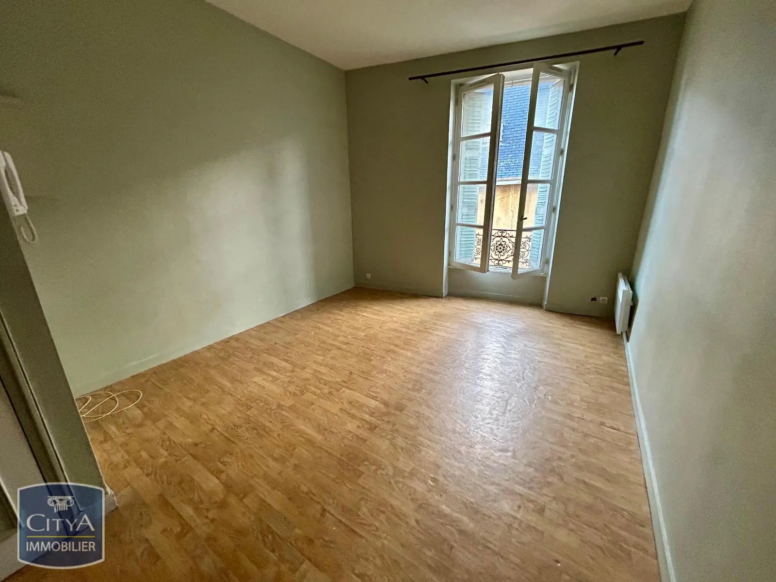 Photo 2 Appartement 1 pièce 25.12m²
