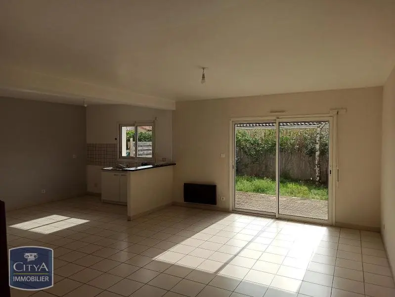 Illustration pour Maison 4 pièces 92.44m² Photo Maison 4 pièces 92.44m²