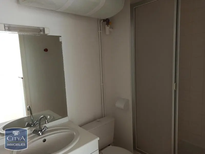 Photo 2 Appartement 1 pièce 24.4m²