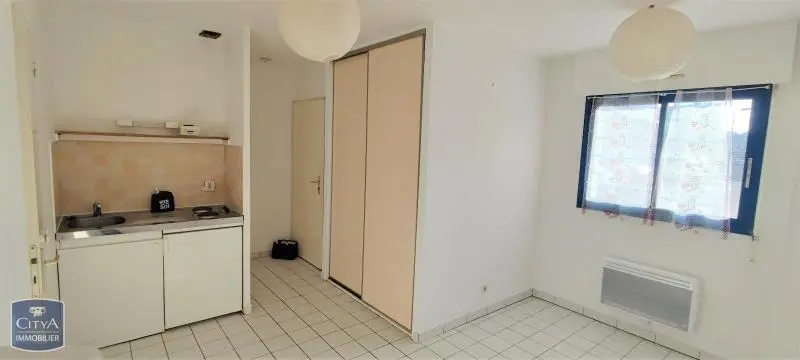 Photo 1 Appartement 1 pièce 17.46m²