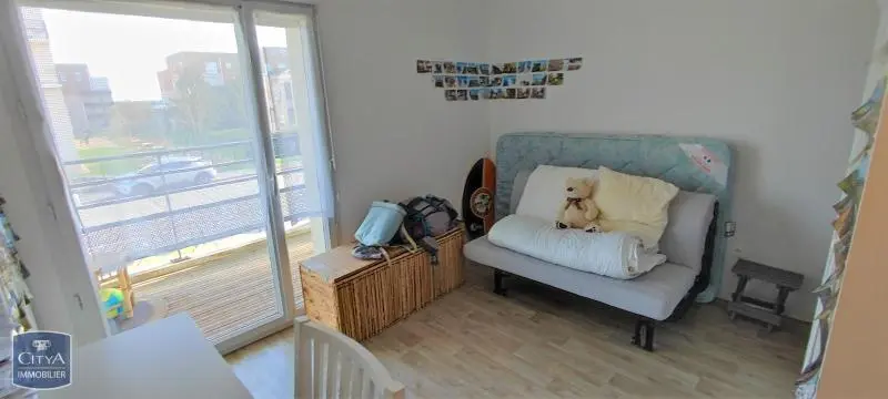 Photo 1 Appartement 1 pièce 21.8m²