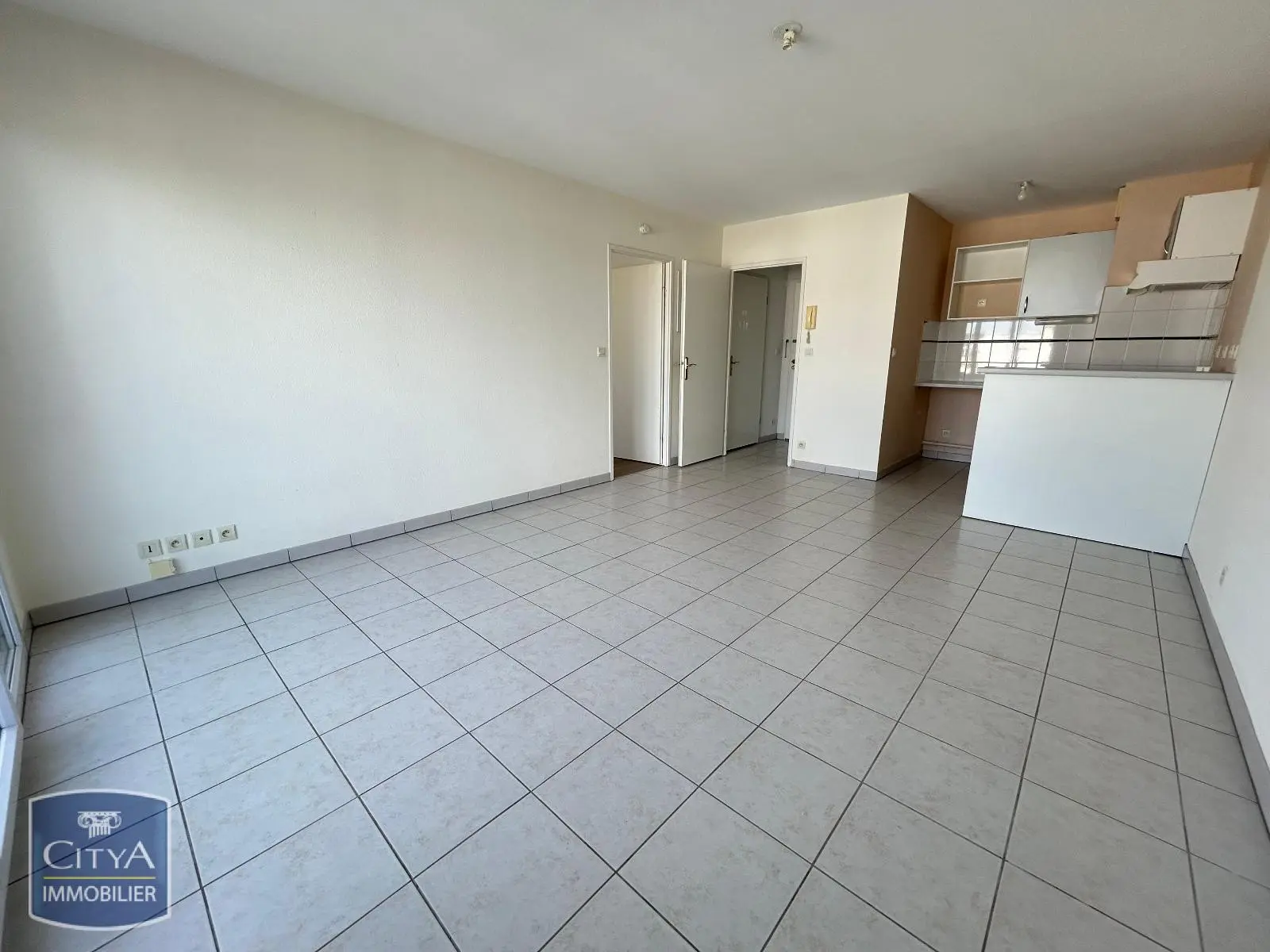 Photo 2 Appartement 2 pièces 43.77m²