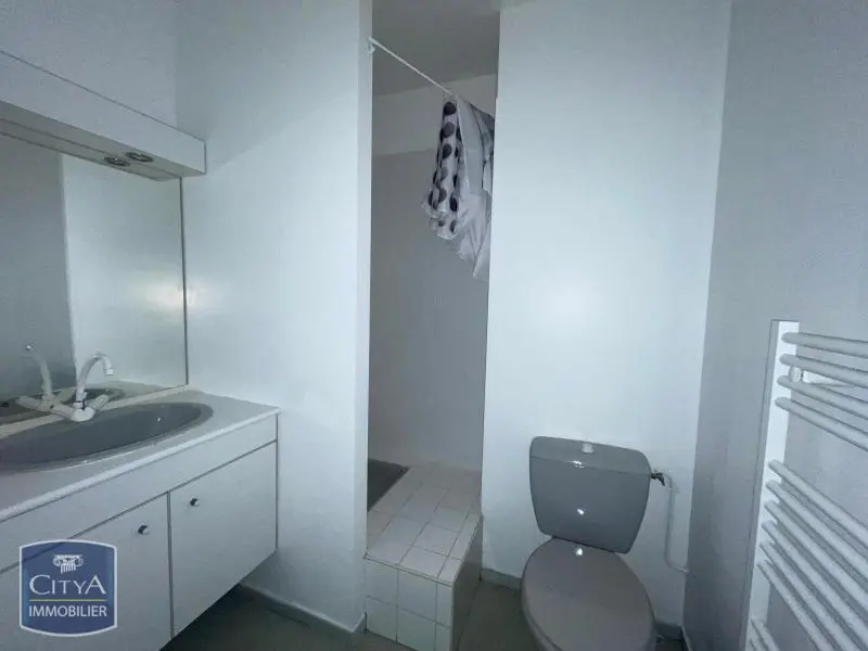 Photo 3 Appartement 1 pièce 23.5m²