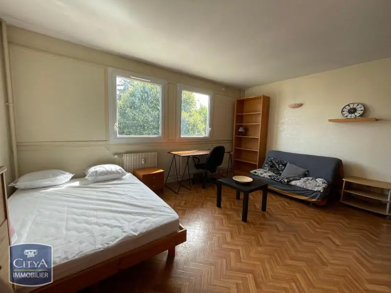 Photo 1 Appartement 1 pièce 28.05m²