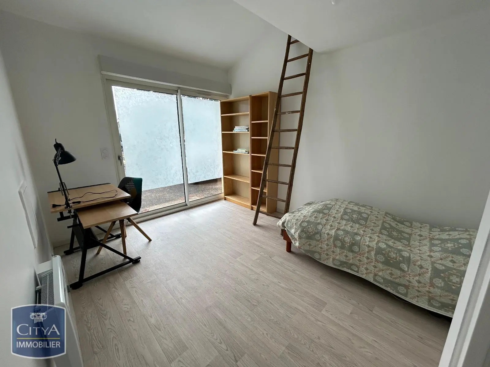 Photo 1 Appartement 1 pièce 13.28m²