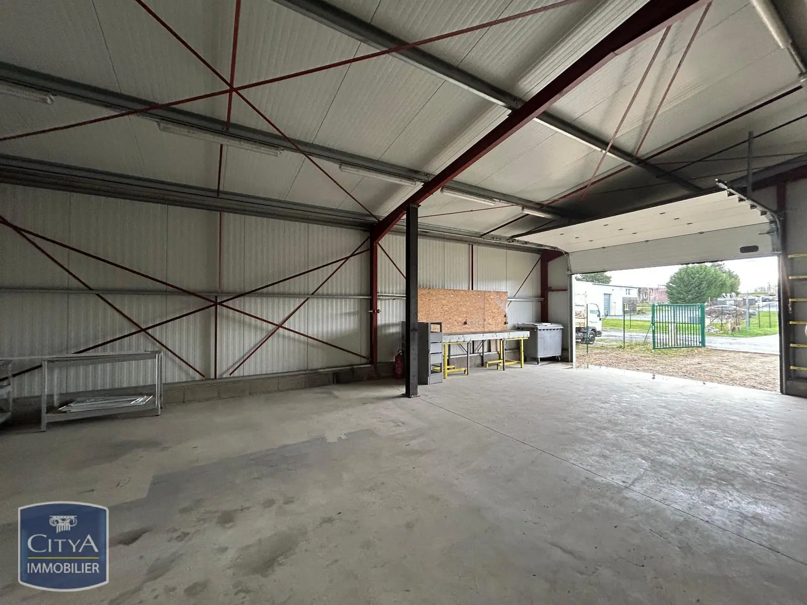 Photo 3 Local Commercial 140m²