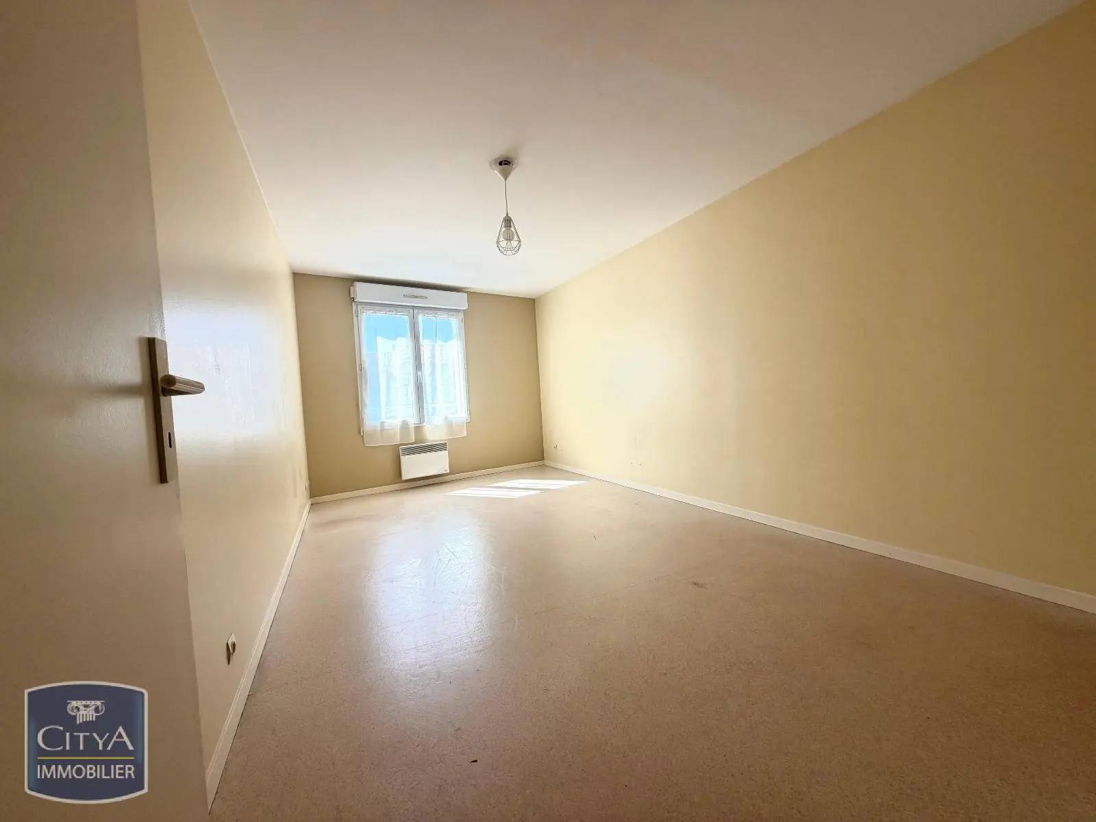 Photo 3 Appartement 1 pièce 24.81m²