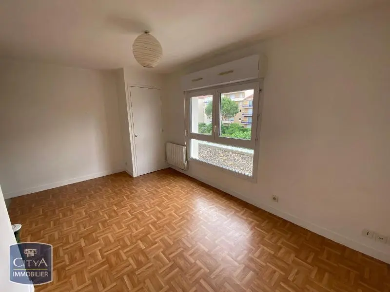 Photo 3 Appartement 1 pièce 17.86m²