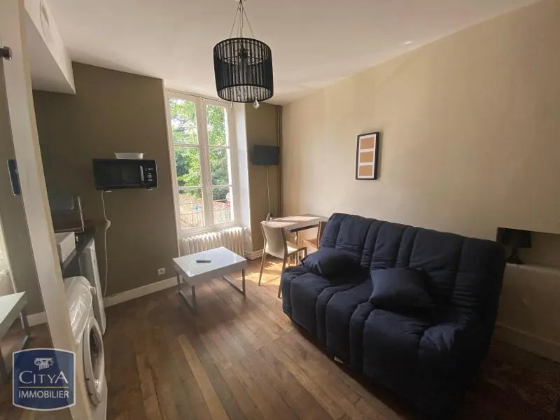 Photo 1 Appartement 1 pièce 13.34m²