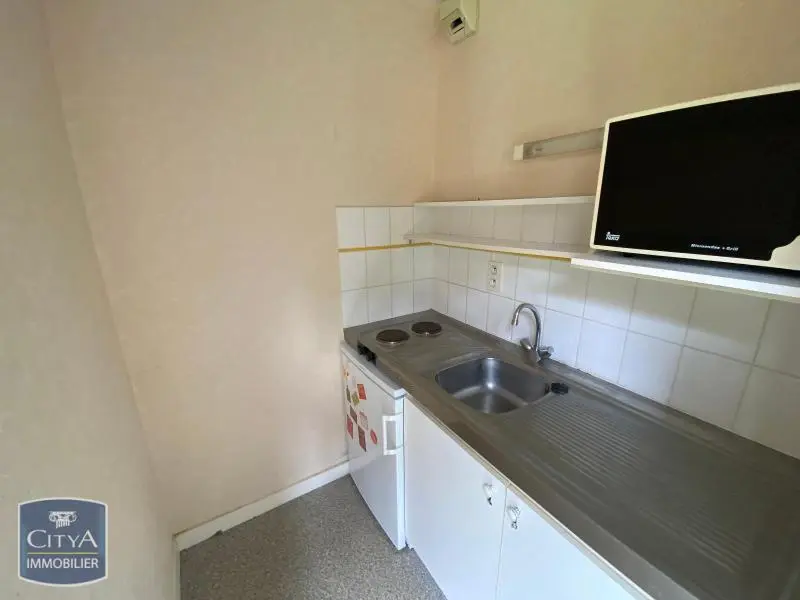 Photo 2 Appartement 1 pièce 22.98m²