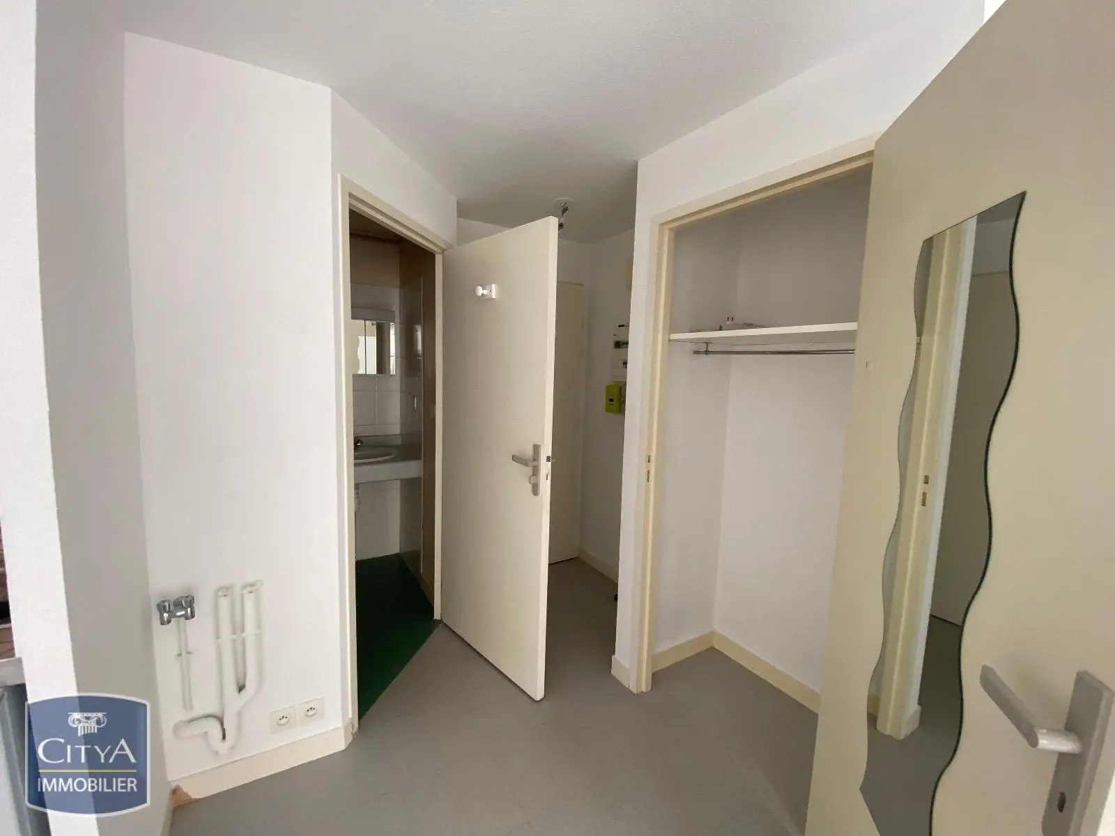 Photo 4 Appartement 1 pièce 21.96m²