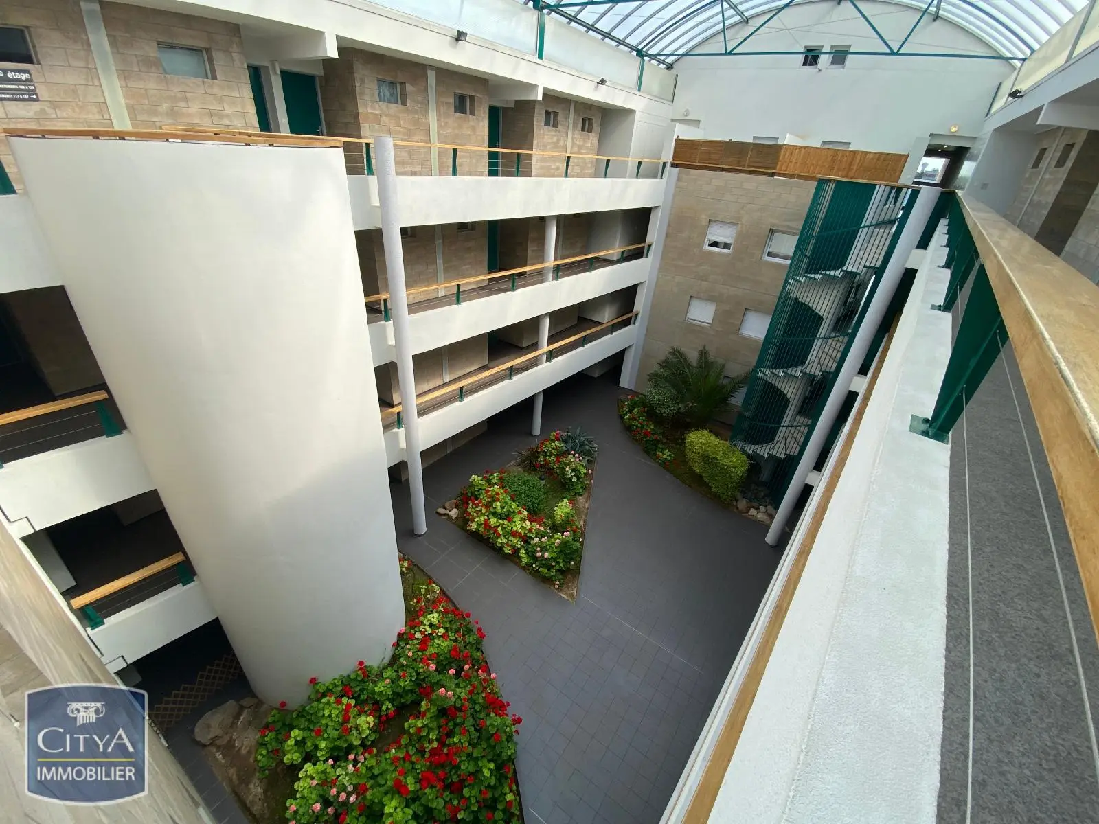 Photo 8 Appartement 1 pièce 15.66m²