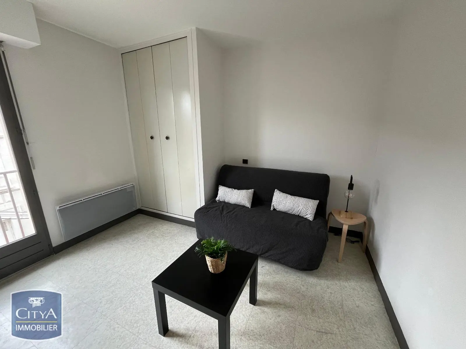 Photo 3 Appartement 1 pièce 25.64m²