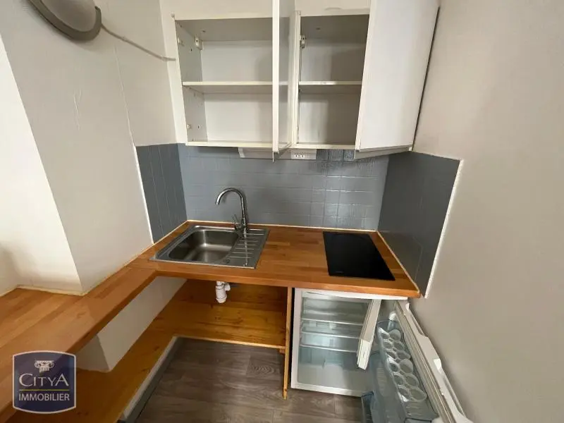 Photo 2 Appartement 1 pièce 20.82m²