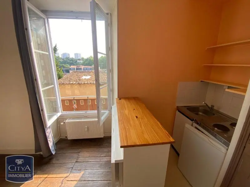 Photo 3 Appartement 1 pièce 21.7m²