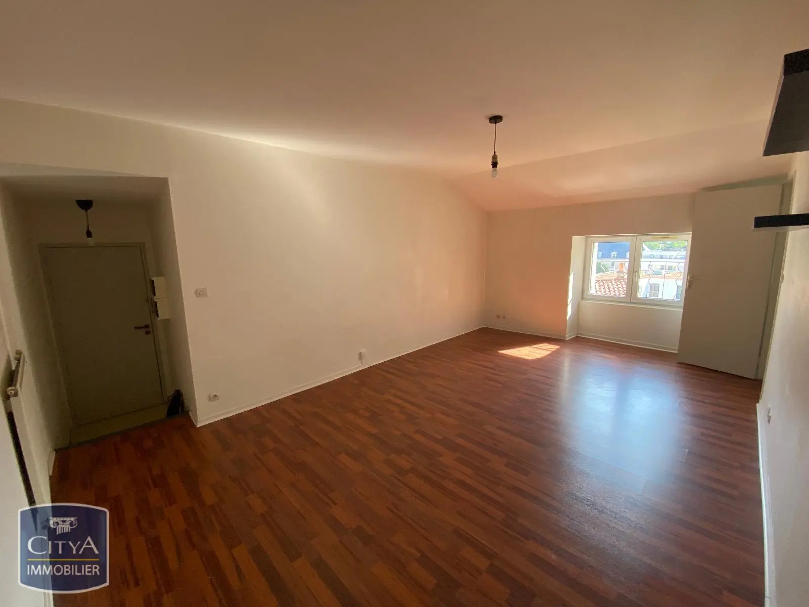 Photo 2 Appartement 3 pièces 56.08m²