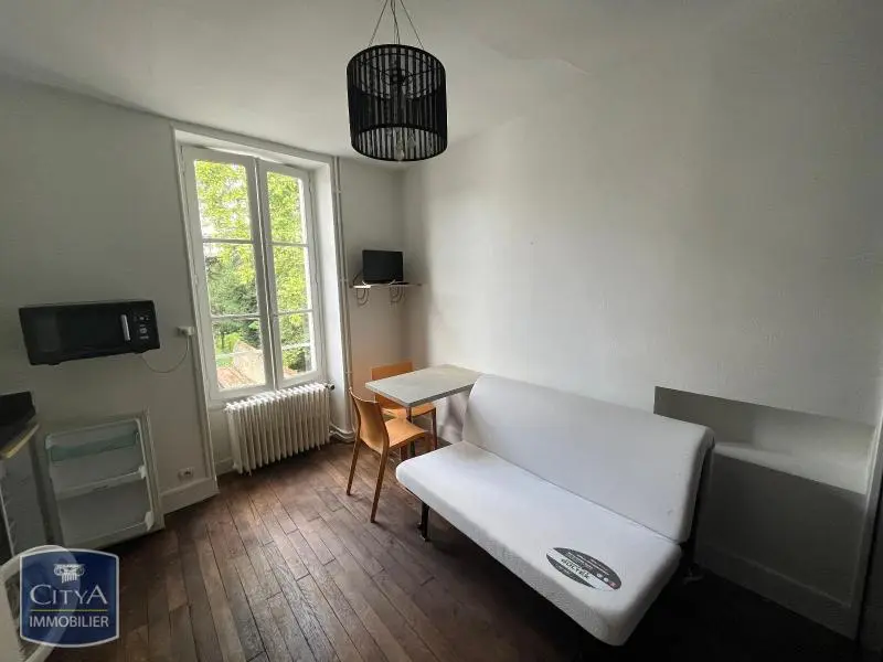 Photo 1 Appartement 1 pièce 12.7m²