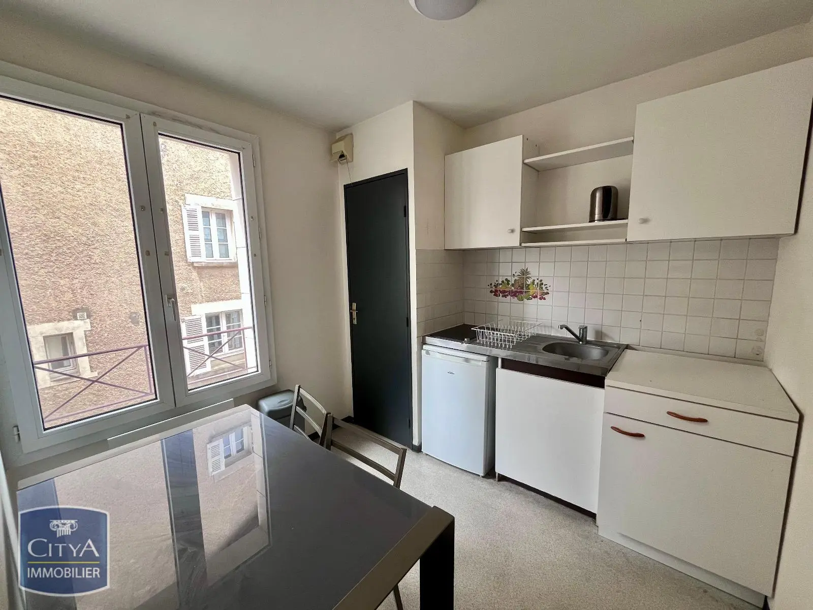 Photo 3 Appartement 1 pièce 27.54m²