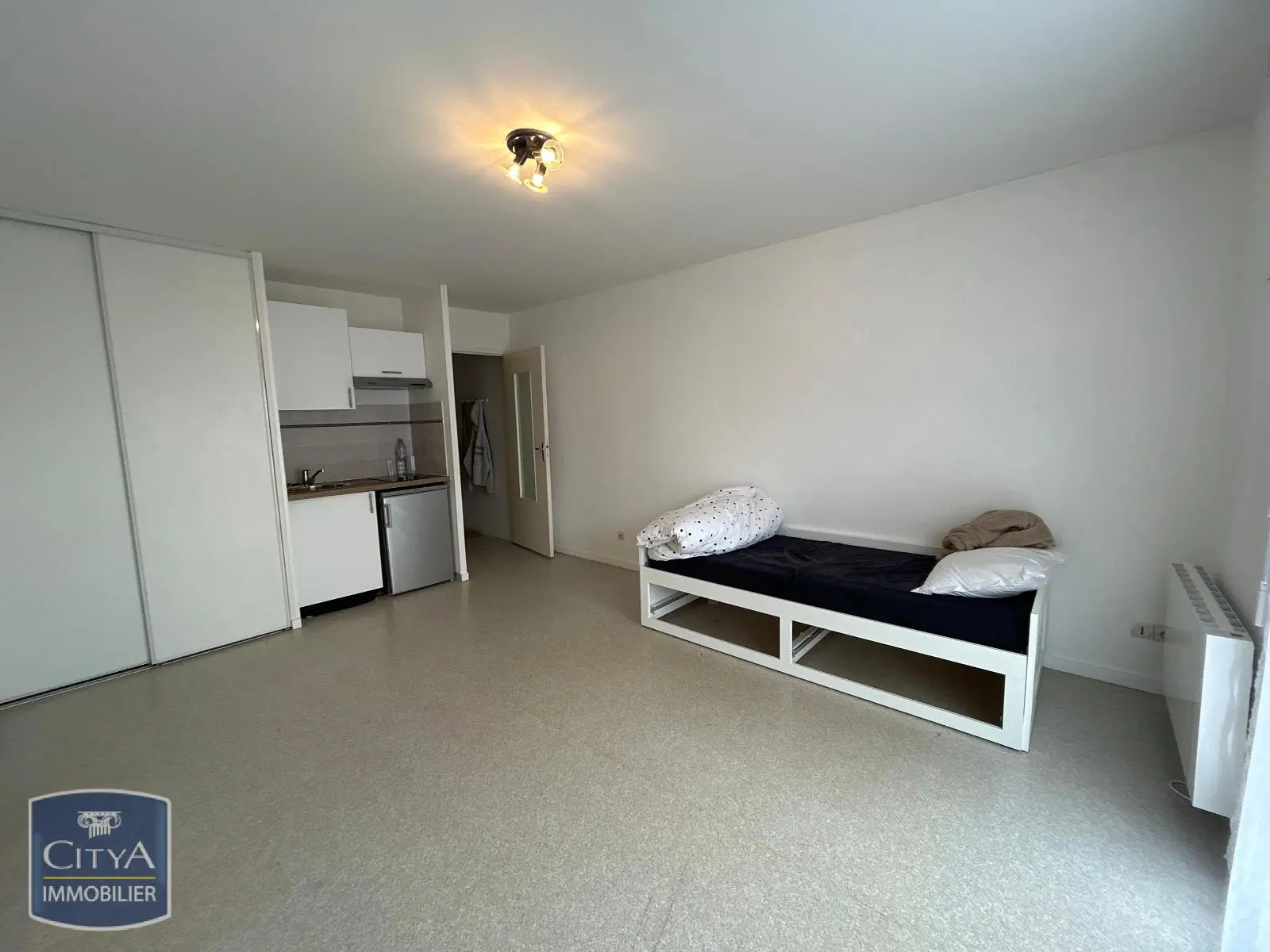 Photo 1 Appartement 1 pièce 25.79m²