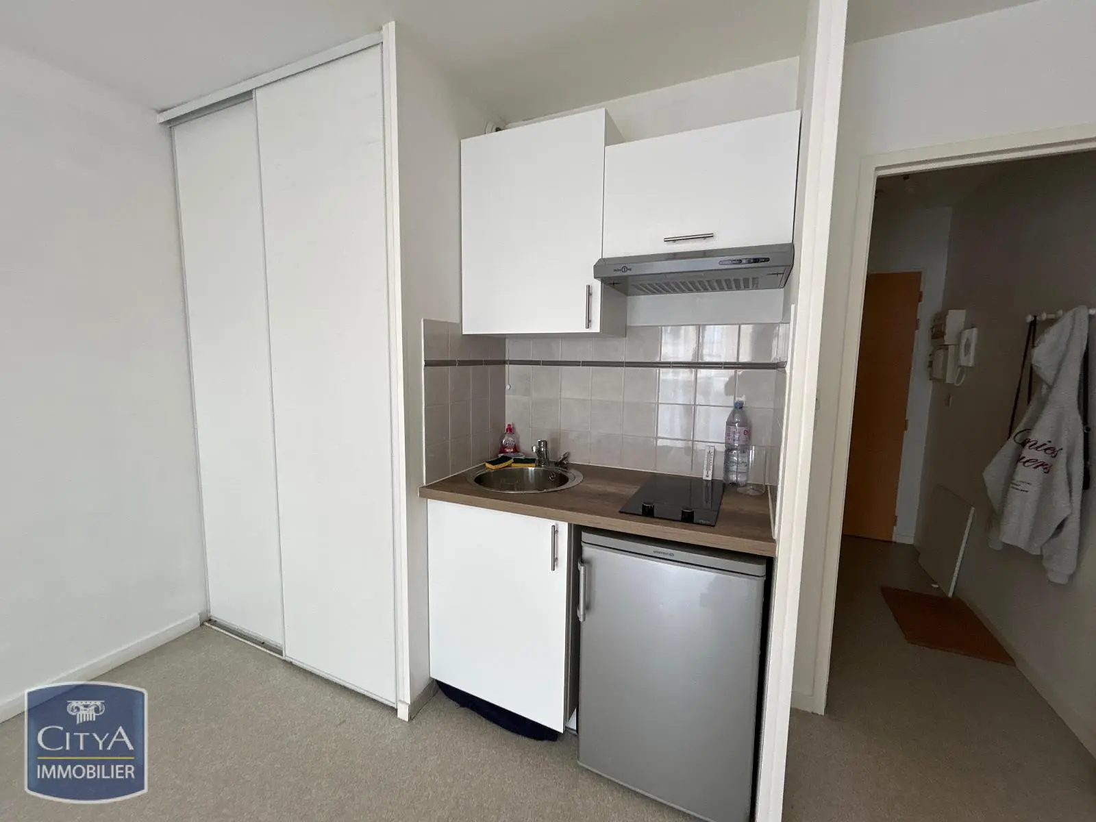 Photo 4 Appartement 1 pièce 25.79m²