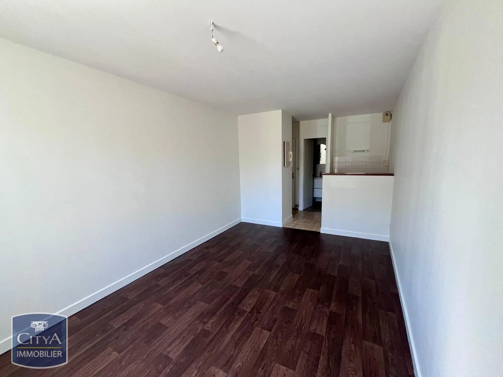Photo 1 Appartement 1 pièce 20.34m²