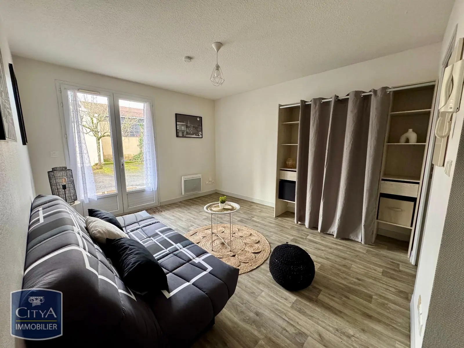 Photo 3 Appartement 1 pièce 21.8m²