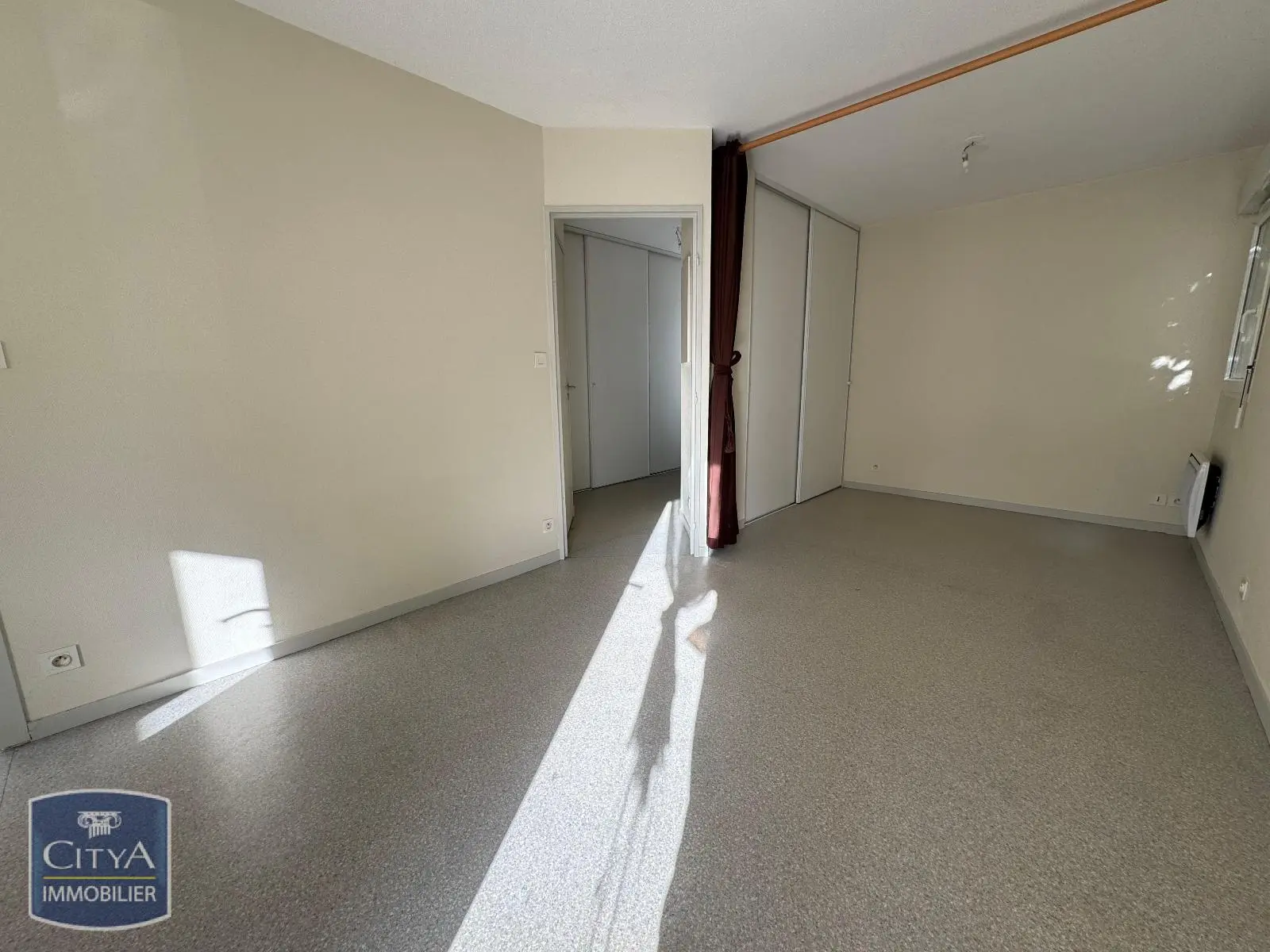 Photo 1 Appartement 1 pièce 31.65m²