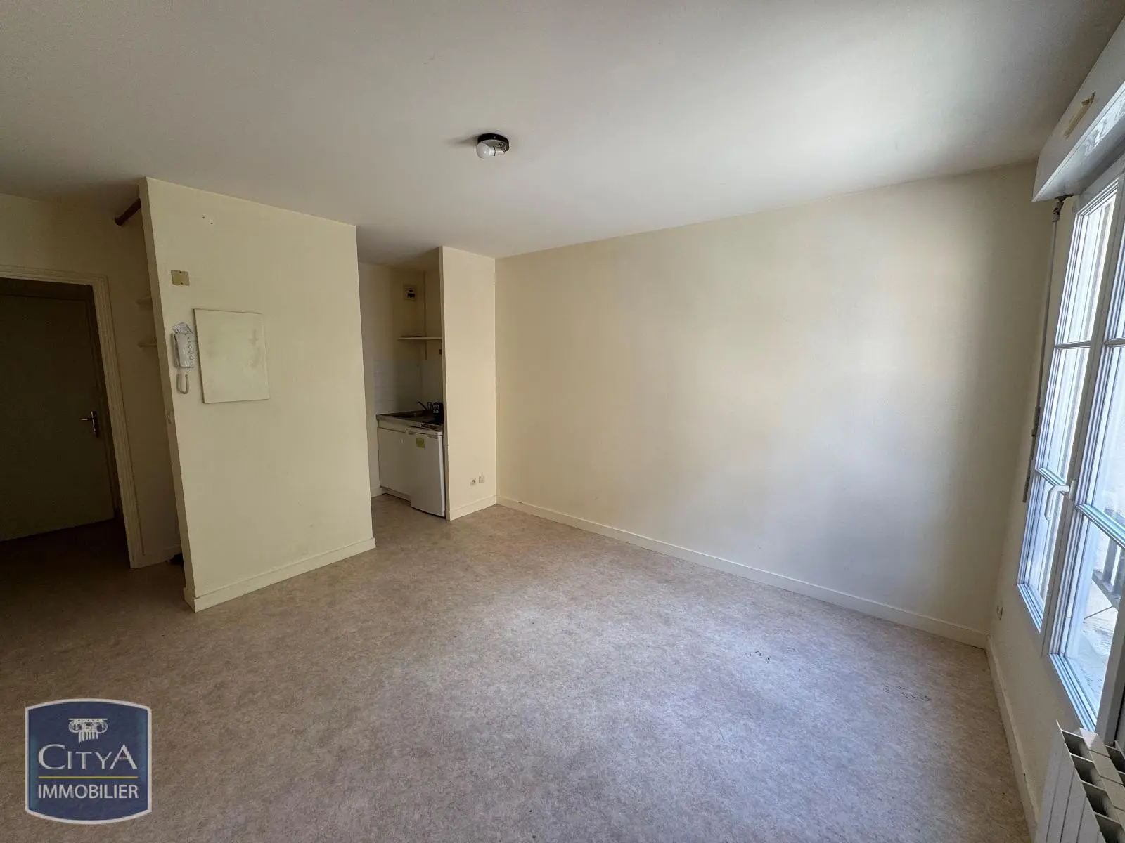 Photo 1 Appartement 1 pièce 22.15m²