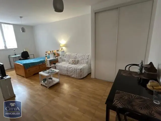 Photo 1 Appartement 1 pièce 28.34m²
