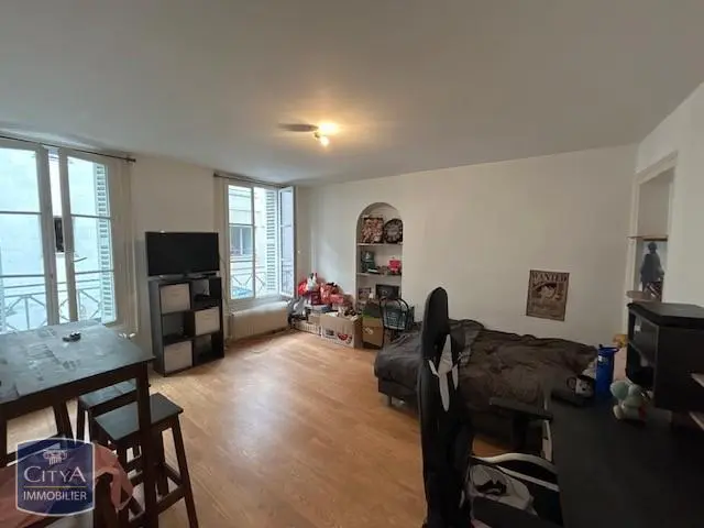 Photo 2 Appartement 1 pièce 27m²